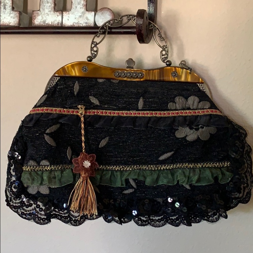 VTG Purse - Picture 5 of 8